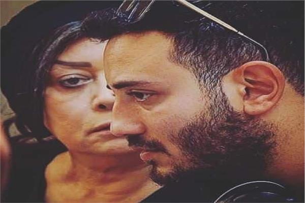 النجمة هالة فاخر