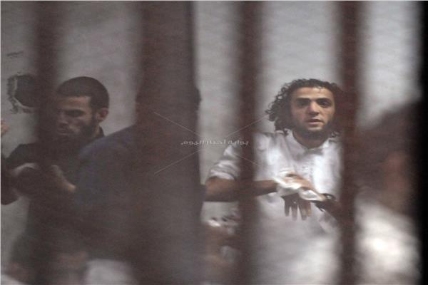 المتهمين