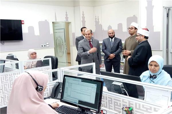قنصل العراق بالقاهرة يزور العالمي لفتوى الأزهر