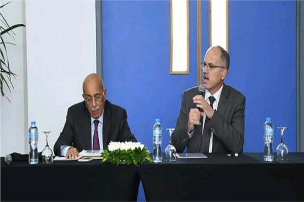 د. مفيد شهاب