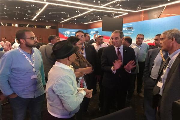 جانب من الاستعدادات لانطلاق المؤتمر