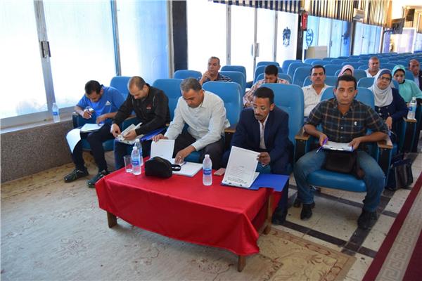 جامعة الطفل بسوهاج تشارك في معرض القاهرة الدولي السادس للابتكار