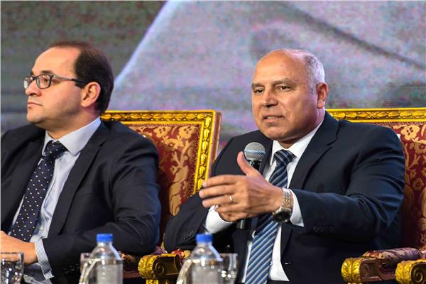  وزير النقل المهندس كامل الوزير