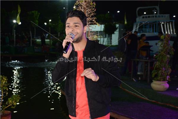 النجم أحمد جمال