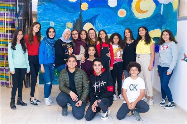 ملتقى الفنون الأول للناشئين
