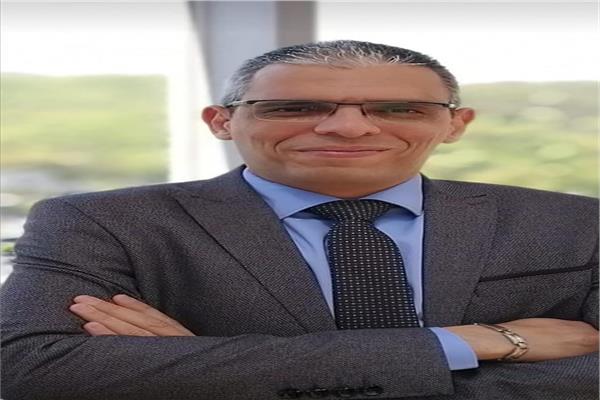 أحمد منصور