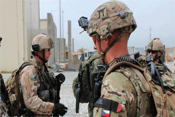 التشيك تسحب مدربي الشرطة من العراق وتُبقي على الجنود