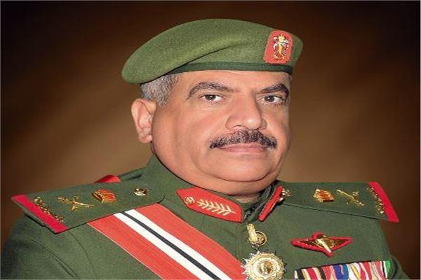 اللواء الركن الشيخ عبد العزيز بن سعود آل خليفة