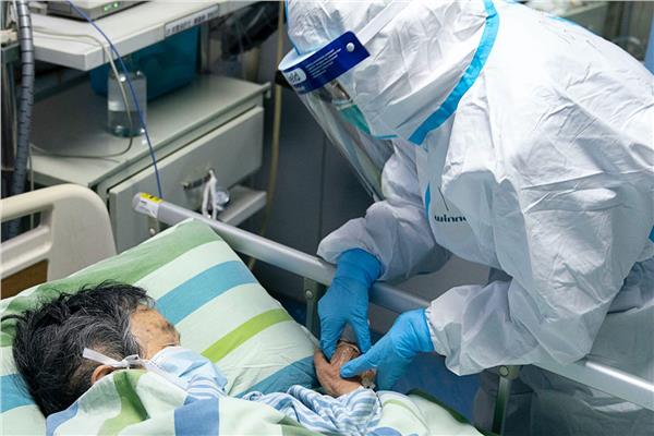 في ثلاثة أيام فقط قصة أول حالة شفاء من فيروس كورونا الجديد بوابة أخبار اليوم الإلكترونية