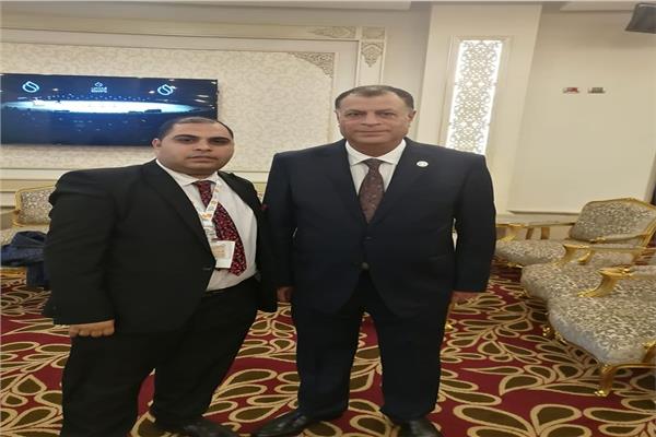 عابد عزالرجال مع محرر بوابة أخبار اليوم