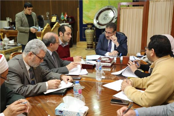   محافظ المنوفية : تخصيص مستشفى الحميات والصدر بشبين الكوم للعزل  الصحى