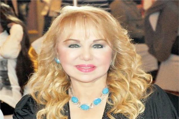 الاعلامى القديرة سهير شلبى 