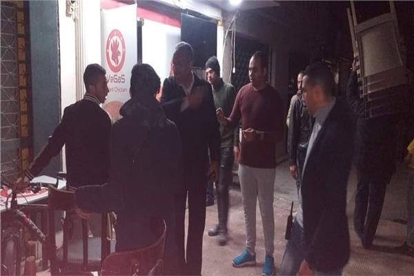 غلق ١٠ محلات تجارية لمخالفتهم قرار رئيس الوزراء بمدينة نصر