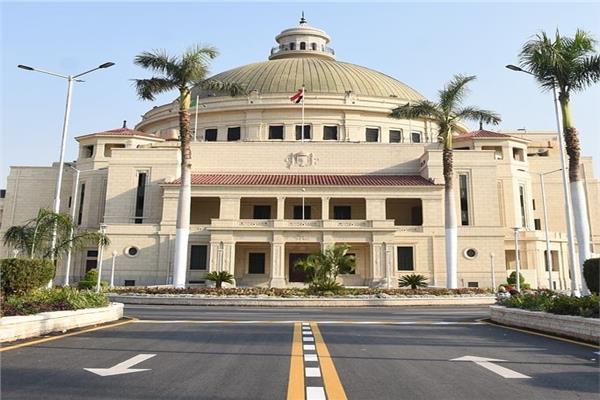 جامعة القاهرة