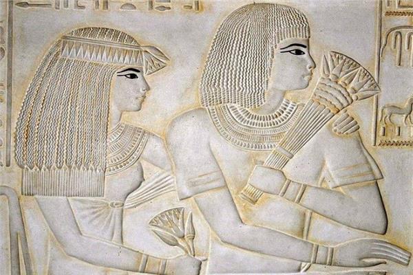  الطبيبة ميريت بتاح .. العضو النسائي الأول في الجيش الأبيض المصري‎