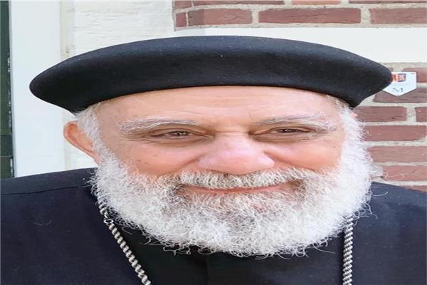  بيجول باسيلي مقار كاهن كنيسة القديس مارمرقس الرسول بفرانكفورت بألمانيا