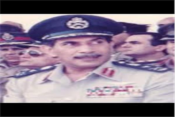 الفريق محمد عبد الحميد حلمي قائد القوات الجوية الأسبق