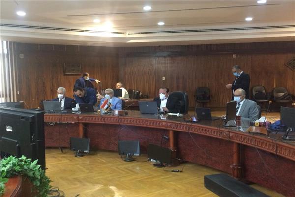 جلسة "الآثار الاقتصادية والاجتماعية والنفسية الناتجة عن الأزمة وكيفية مواجهتها" بجامعة طنطا