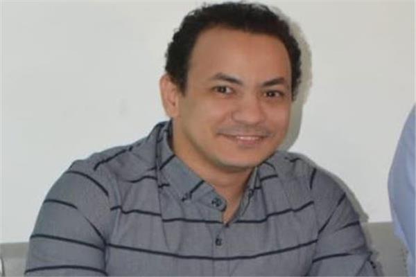 الدكتور محمد الرملى مدير مستشفى حميات الأقصر