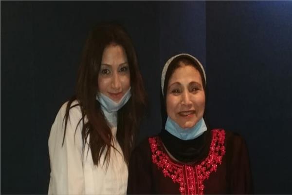 فاطمة عيد وحنين علي