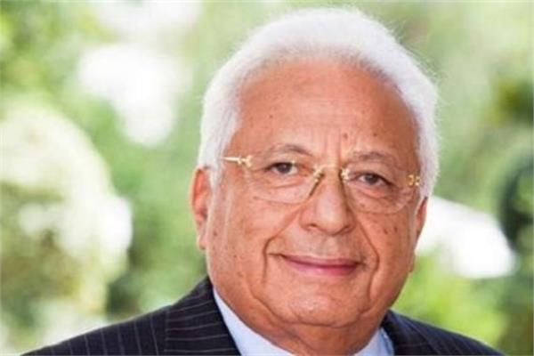  د.أحمد عكاشة  مستشار الرئيس للصحة النفسية