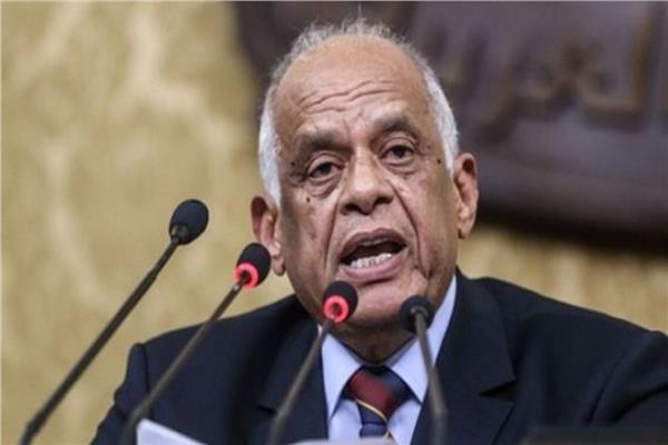 الدكتور على عبدالعال ،