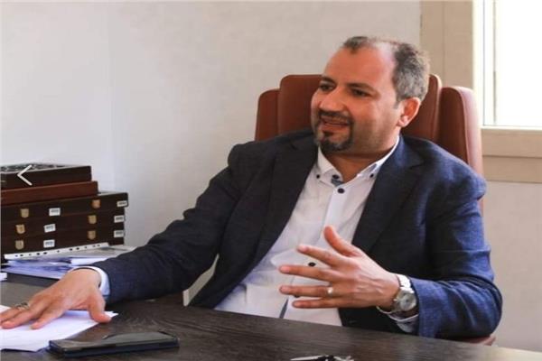 ربيع البرديسي الخبير الاقتصادي 