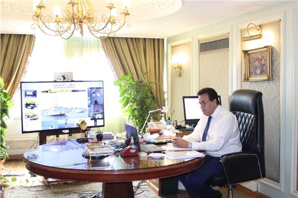  د. خالد عبدالغفار وزير التعليم العالي