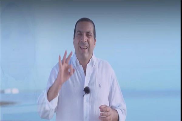 عمرو خالد