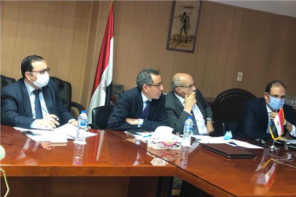 اجتماعات اللجان الفنية والقانونية من الدول الثلاث 