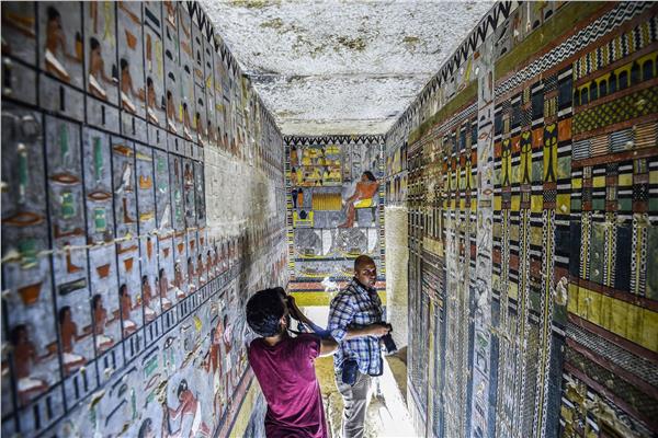 ثبات الألوان برسوم المصري القديم.. سر الخلطة «المعدنية»
