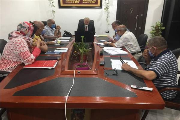 رئيس مياه القليوبية يستعرض أعمال تجديد محطات المعالجة بقليوب والقناطر 