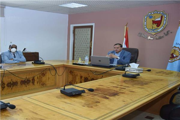  الدكتور احمد عزيز عبد المنعم رئيس جامعة سوهاج