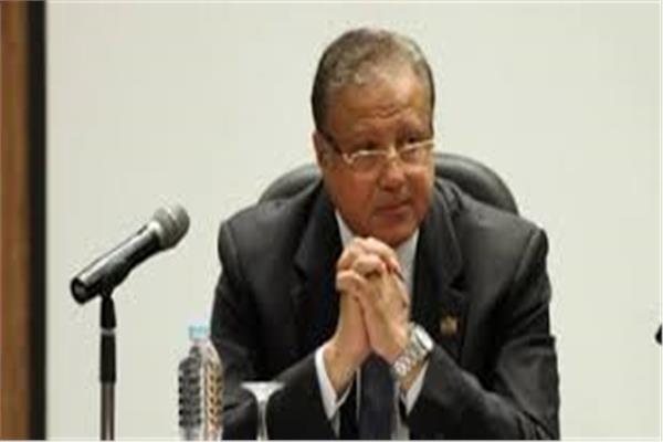 الدكتور هشام عزمي أمين عام المجلس الأعلى للثقافة