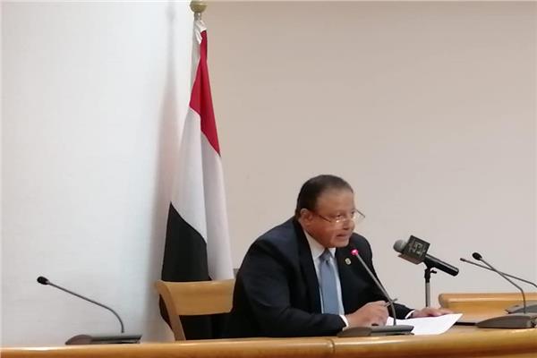 الدكتور هشام عزمي