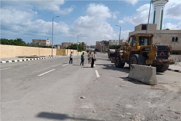 رفع الحواجز لا فتتاح مشروع تطوير ٥ ميادين بالعريش