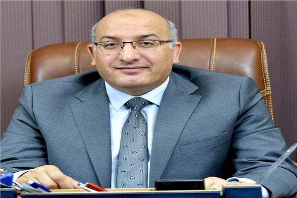 الدكتور حازم شقير، استشاري جراحة العظام والمفاصل