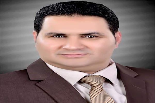  د. محمد عبد الدايم، أستاذ مساعد الأدوية بكلية الطب البيطري جامعة قناة السويس