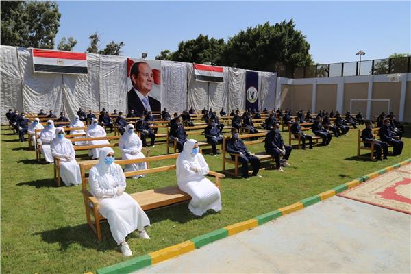المفرج عنهم من السجون 