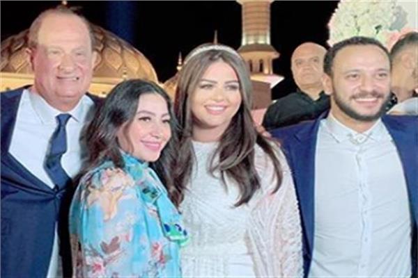 الفنانة هنادي مهنى