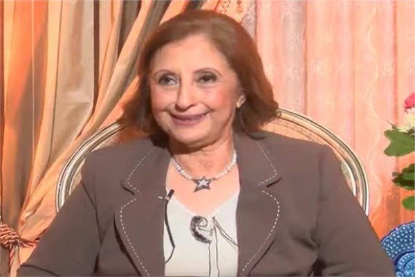 الدكتورة منى الحديدي عضو المجلس الأعلى لتنظيم الإعلام