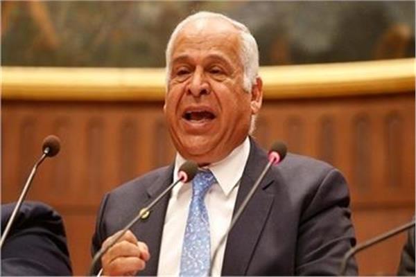 النائب  فرج عامر رئيس لجنة الصناعة بمجلس النواب