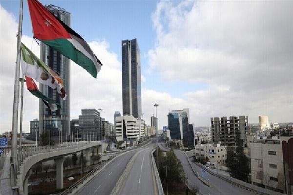 الأردن.. لا مصافحة مع الملك أثناء أداء الحكومة الجديدة اليمين