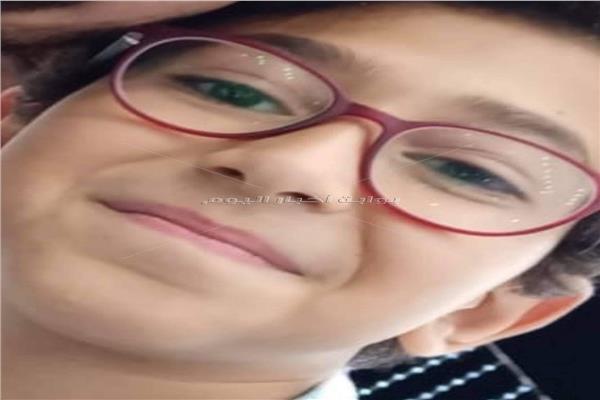 الطفل مصطفى حازم ضحية الحادث