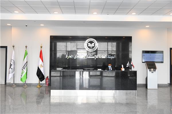 مركز خدمات المستثمرين بقنا