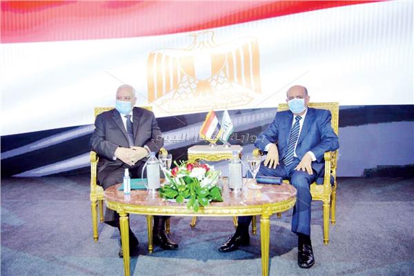 المستشار محمد حسام الدين والمستشار لاشين إبراهيم