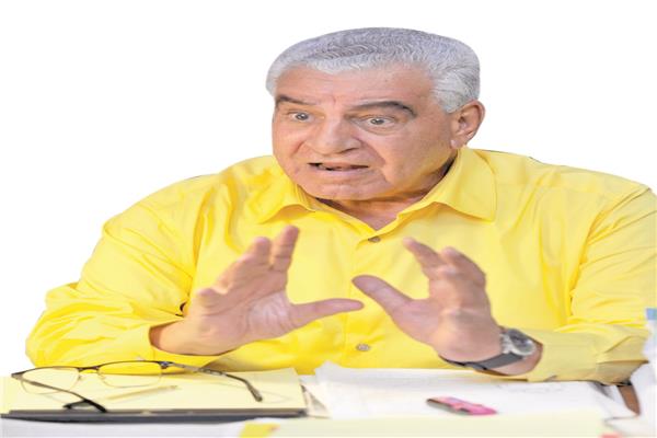 د.زاهي حواس 