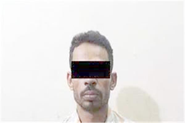 قتل وحرق والده وزوجته