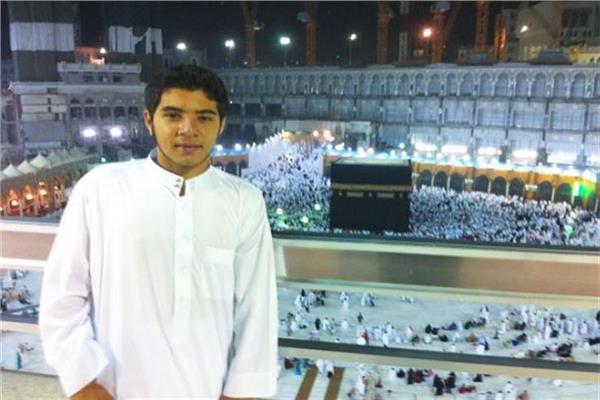 عادل مجدي كامل