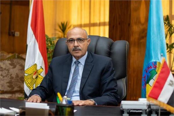 الدكتور عماد عتمان القائم بعمل رئيس جامعة طنطا